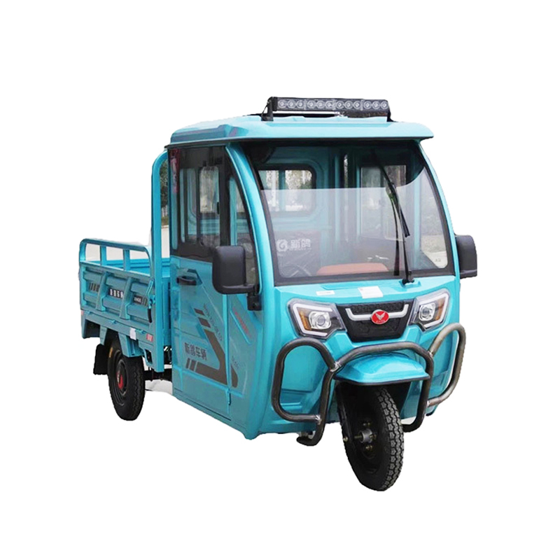 Pi bon vann Tricycle elektrik ak kabin